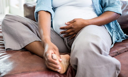 Swollen Feet During Pregnancy 1