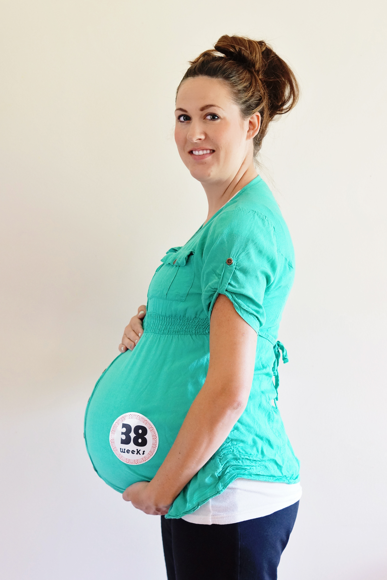 38 weeks pregnancy photos